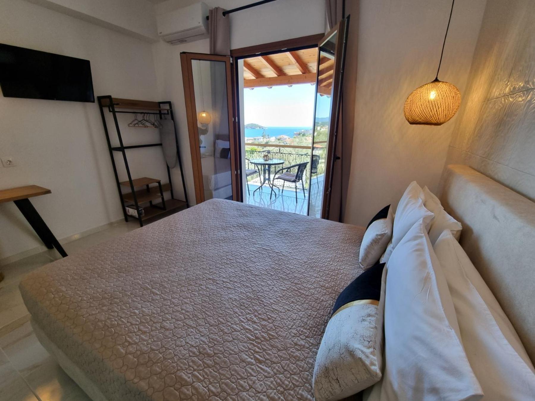 Olive Grove View Apartment Skiathos Town Luaran gambar