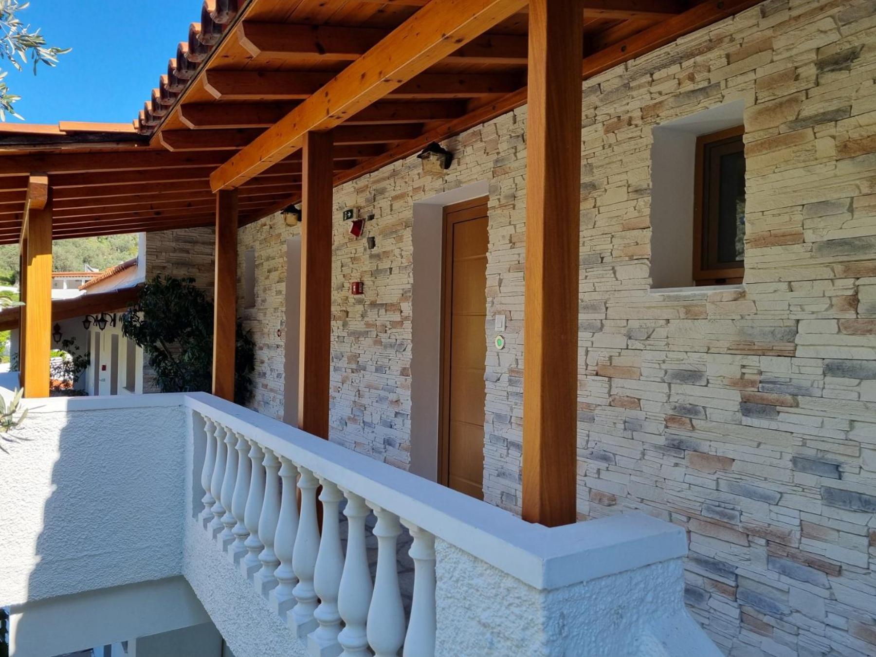 Olive Grove View Apartment Skiathos Town Luaran gambar